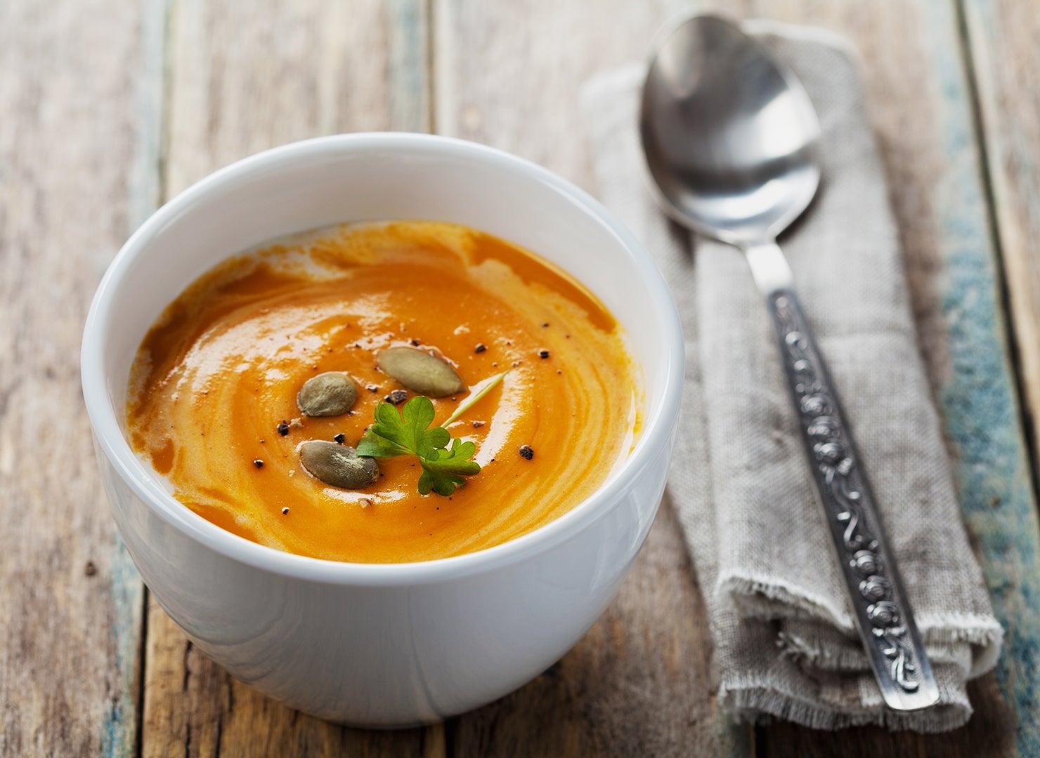 Crema de calabaza y jengibre con NUTREN® senior