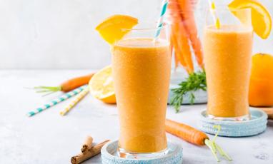 Jugo de papaya y zanahoria con NUTREN® Senior